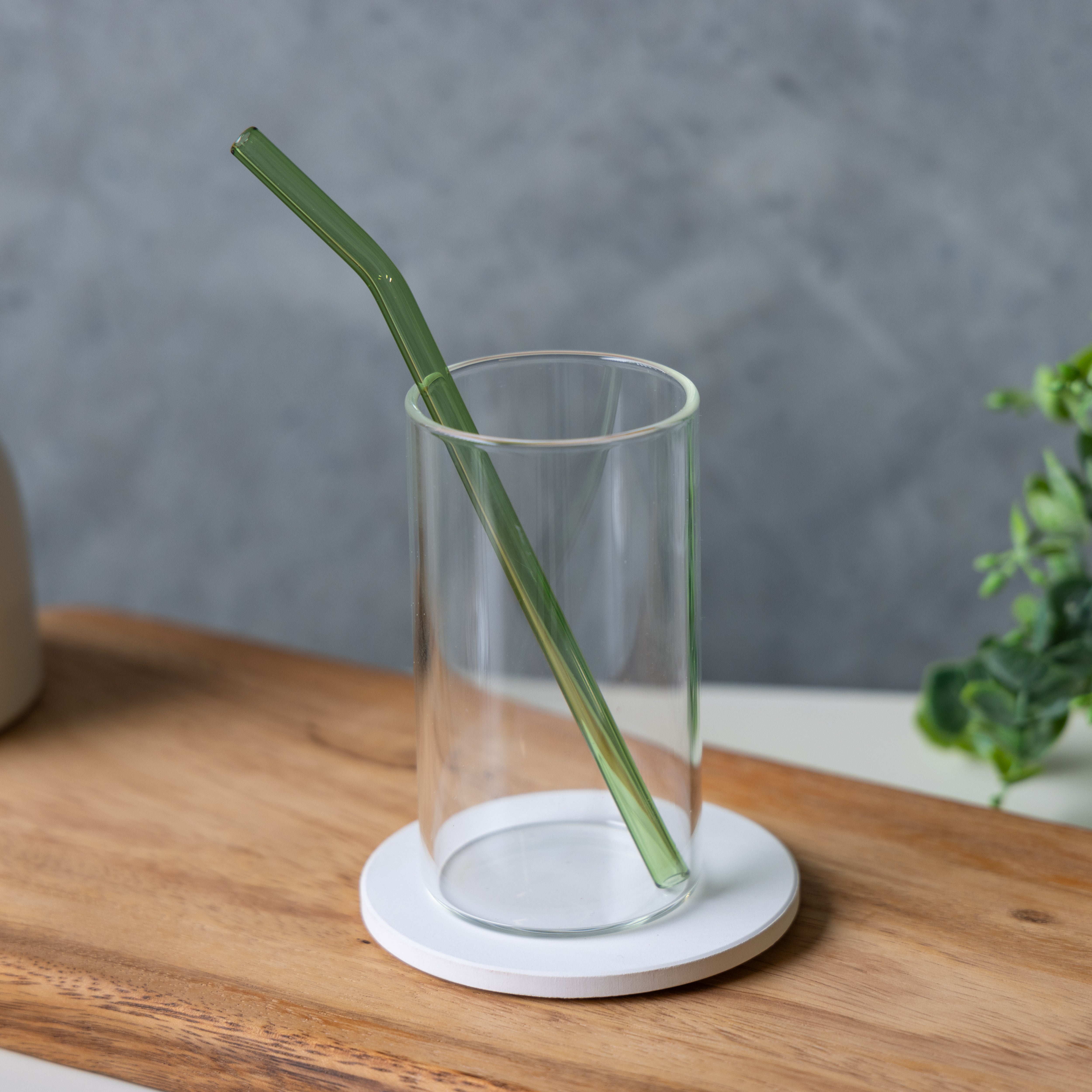 Curved Pine Green Glass Straw